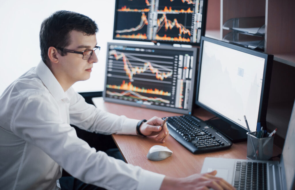 SOFTWARE MANAGEMENT